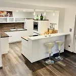 Moderne In Bei Koeln/bonn