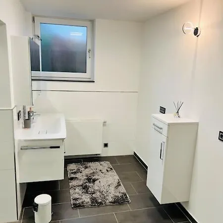 Apartamento Moderne In Bei Koeln/bonn *