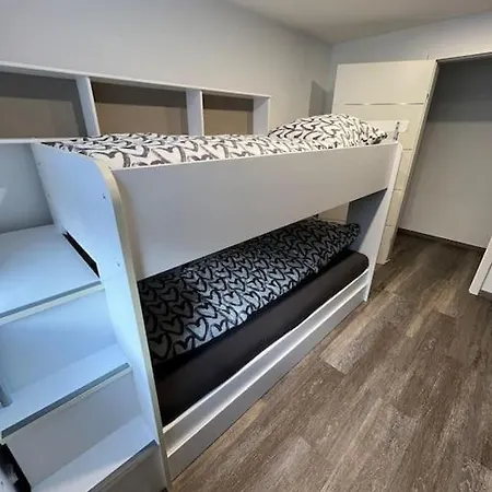 Moderne In Bei Koeln/bonn *