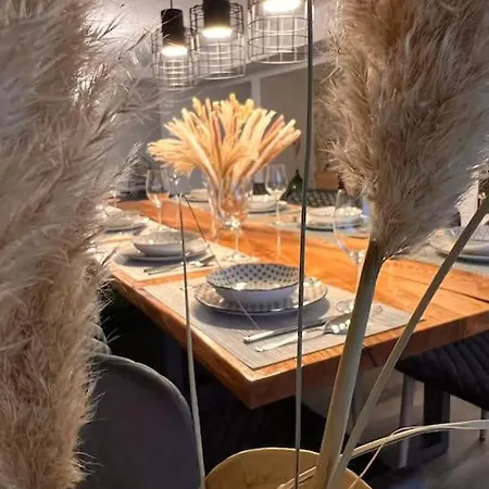 Moderne In Bei Koeln/bonn Apartment Rheinbach