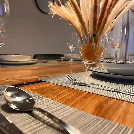Moderne In Bei Koeln/bonn Apartment Rheinbach