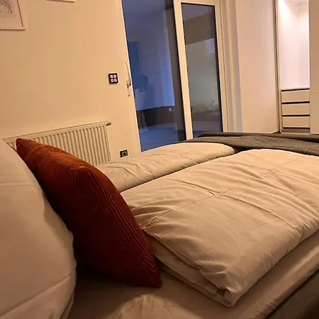 Apartamento Moderne In Bei Koeln/bonn *