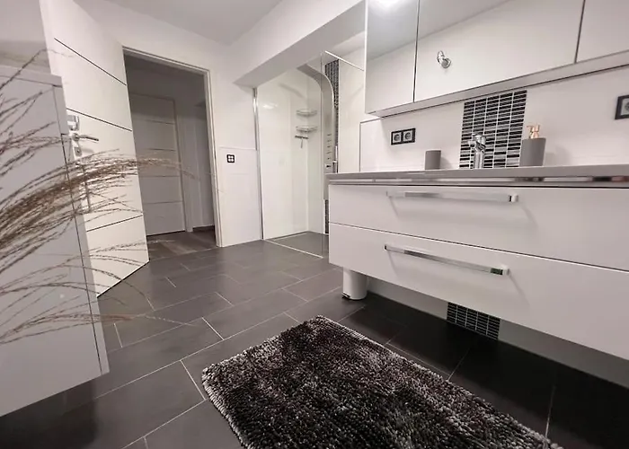 Moderne In Bei Koeln/bonn * Rheinbach